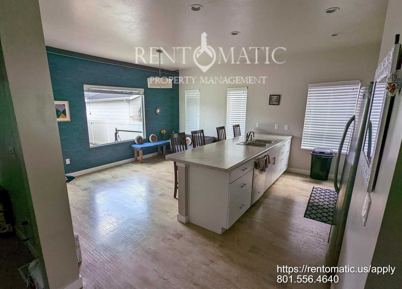 15127 S Peace Dr #1 - Photo 6 of 44