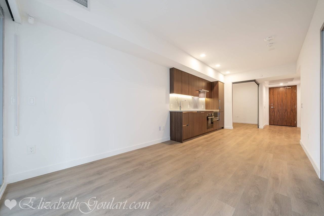 3 Concord Cityplace Way - Photo 3 of 15