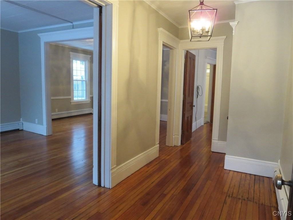 1725 James St Apt 1 #1 - Photo 2 of 22