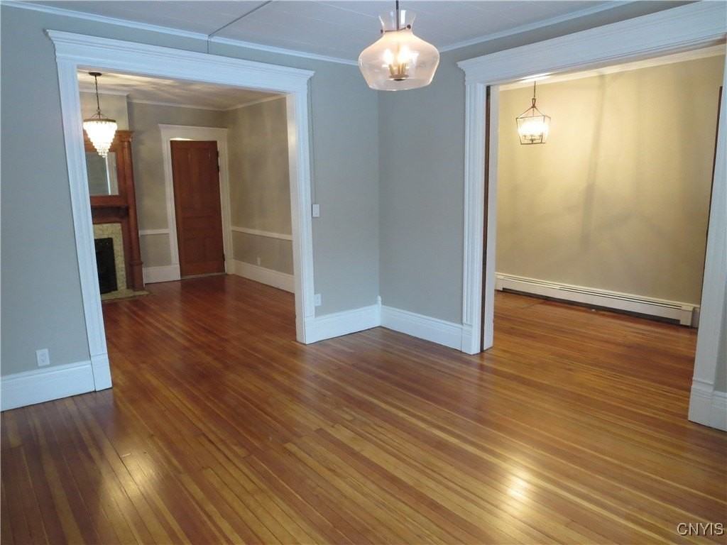 1725 James St Apt 1 #1 - Photo 4 of 22