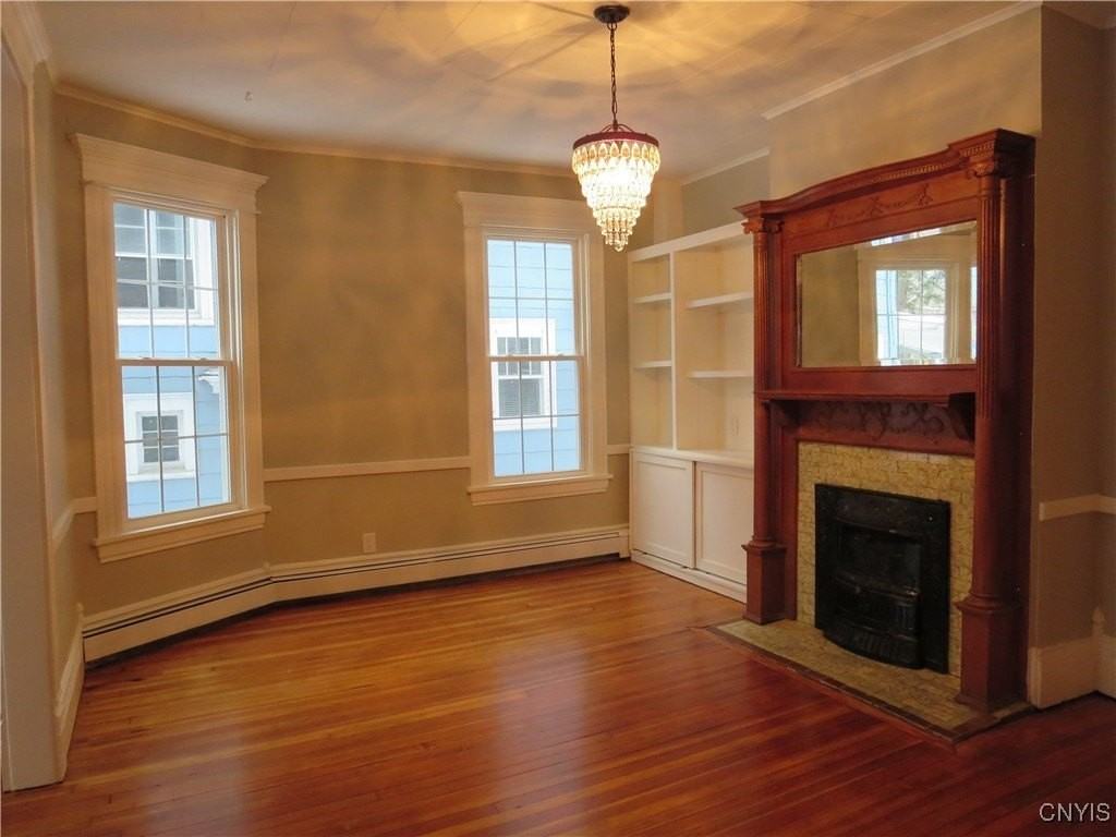 1725 James St Apt 1 #1 - Photo 7 of 22