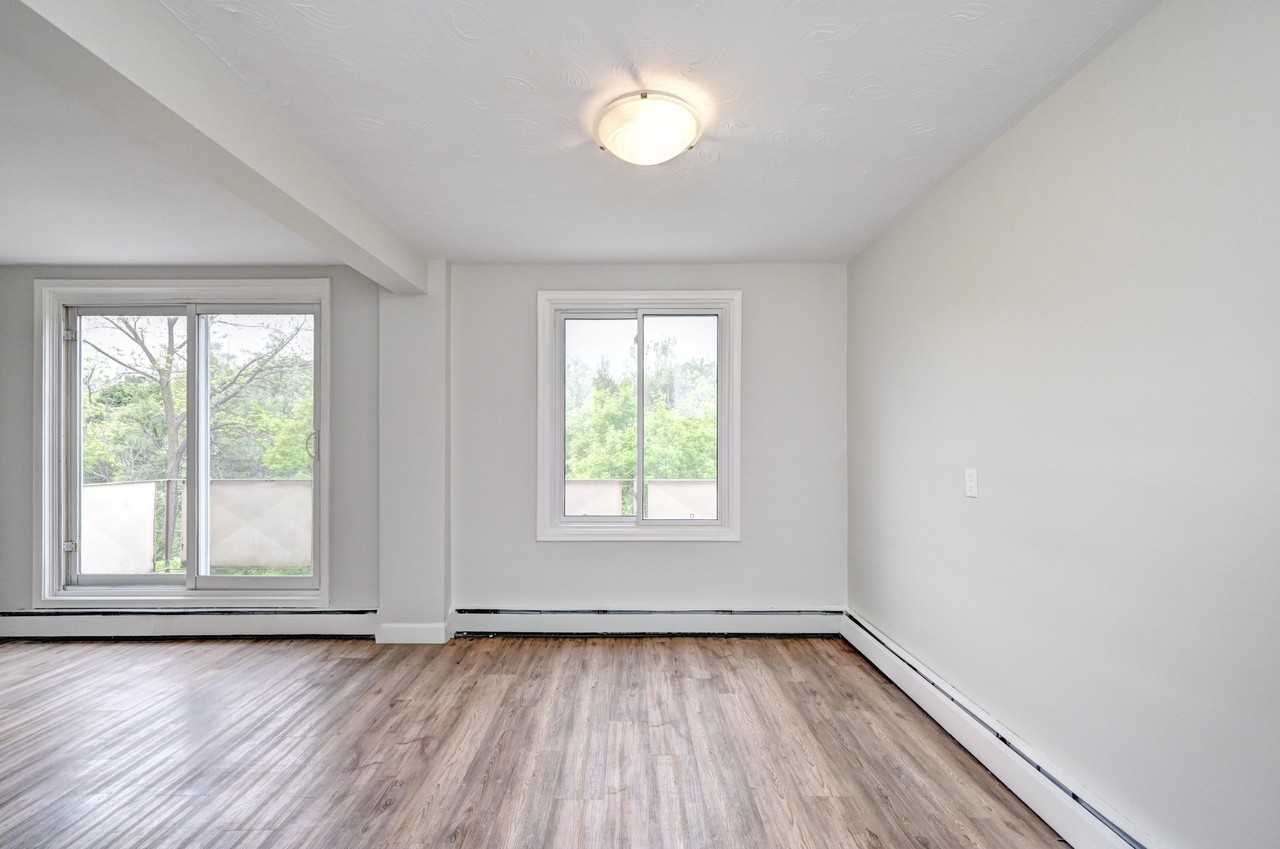 Ravine View Apartments - Photo 6 of 23