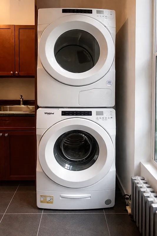 516 47th Rd #2F - Photo 6 of 7