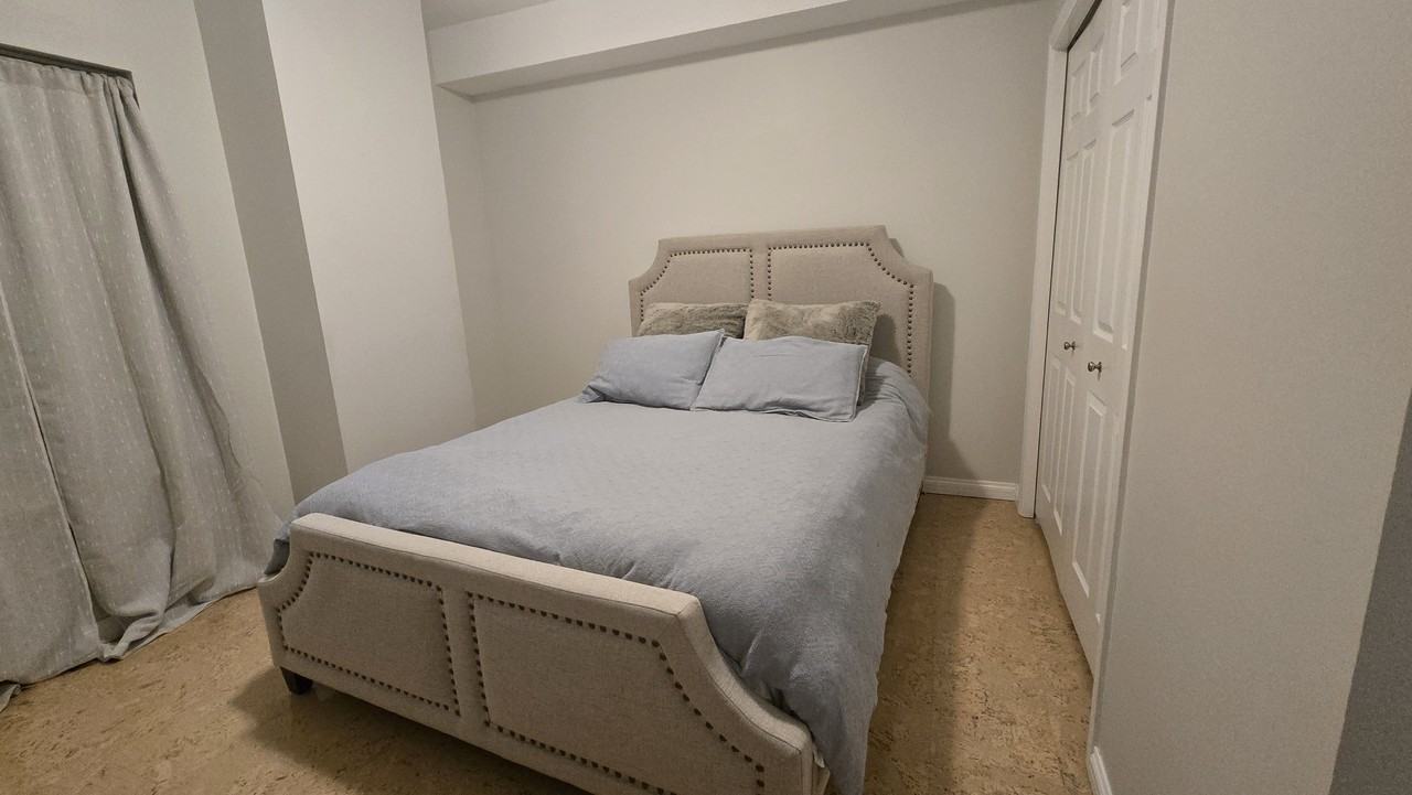 4095 - 606 - 108 15 Avenue Southeast - Photo 5 of 10