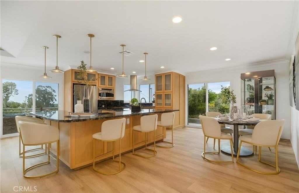 12114 Rideout Pl - Photo 4 of 19