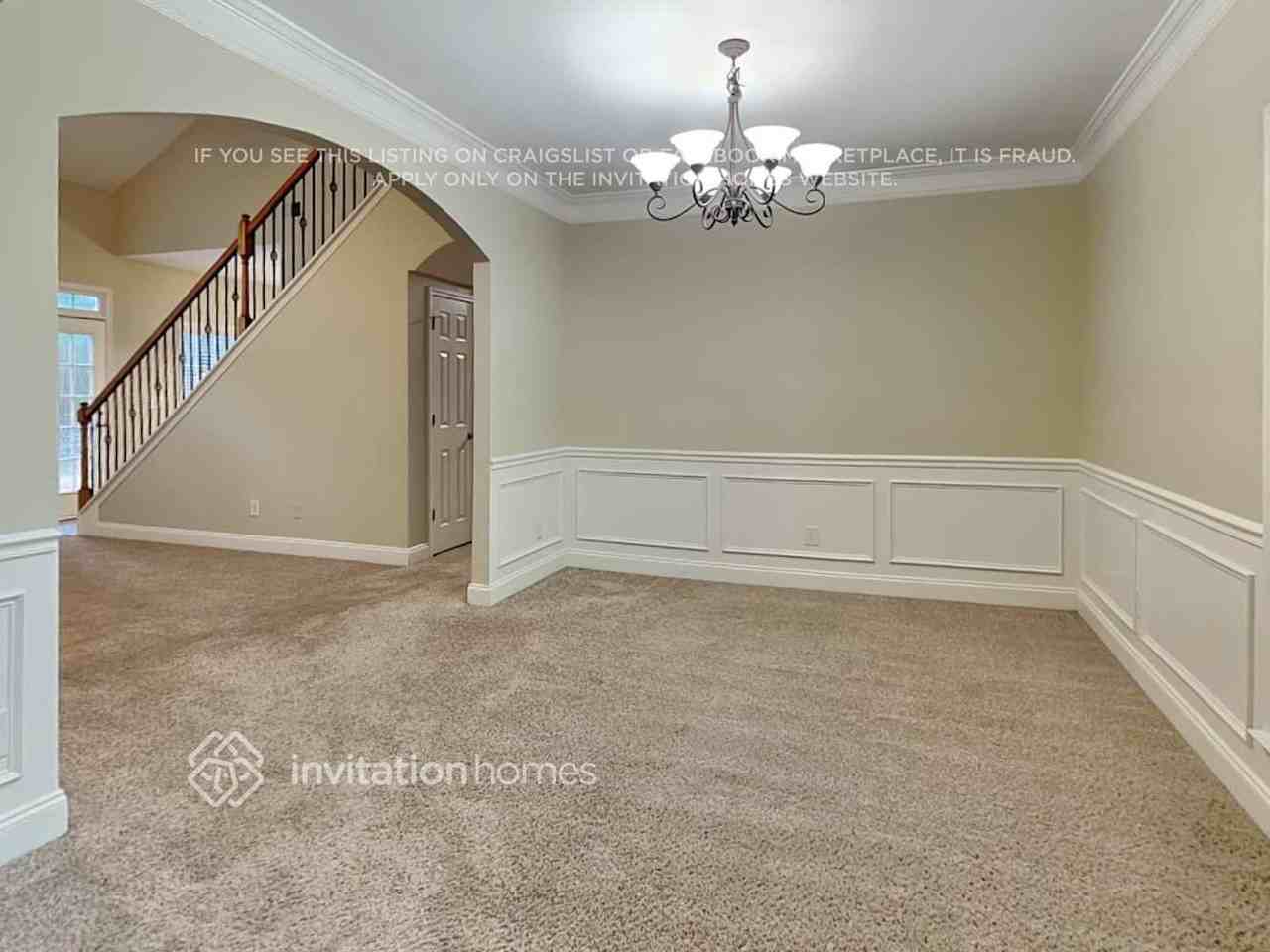 490 Roland Manor Dr - Photo 6 of 23