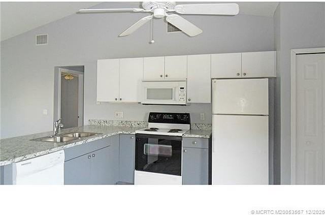 699 Sw Hoffenberg Ave - Photo 7 of 26