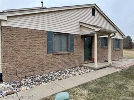 featured image of 20037 Village Green Ct