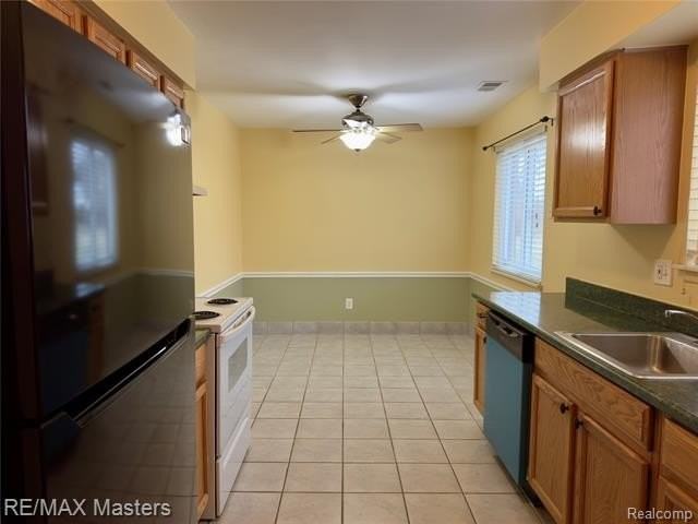 20037 Village Green Ct - Photo 4 of 11