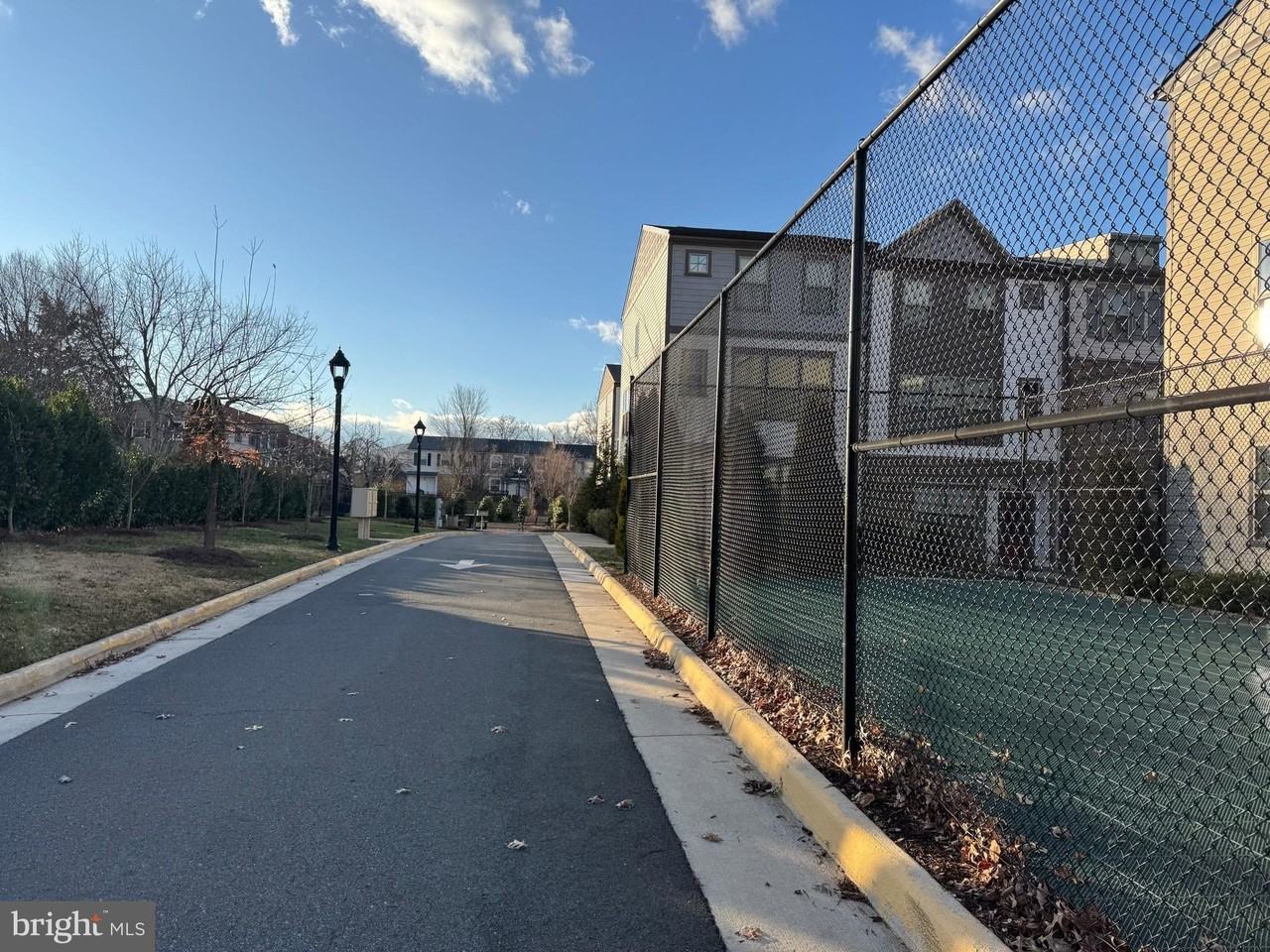 120 Tolocka Ter Ne - Photo 4 of 50