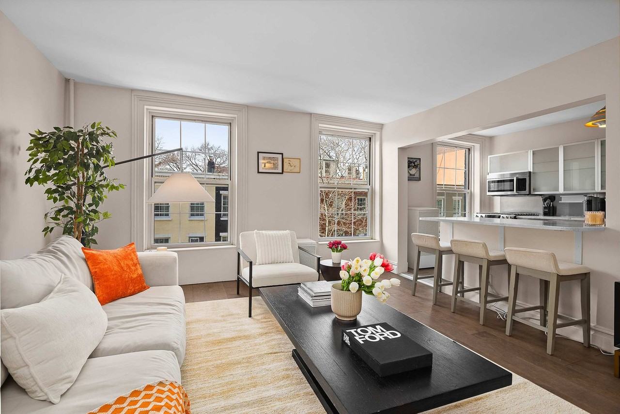 179 Sullivan St #1257494P - Photo 6 of 20