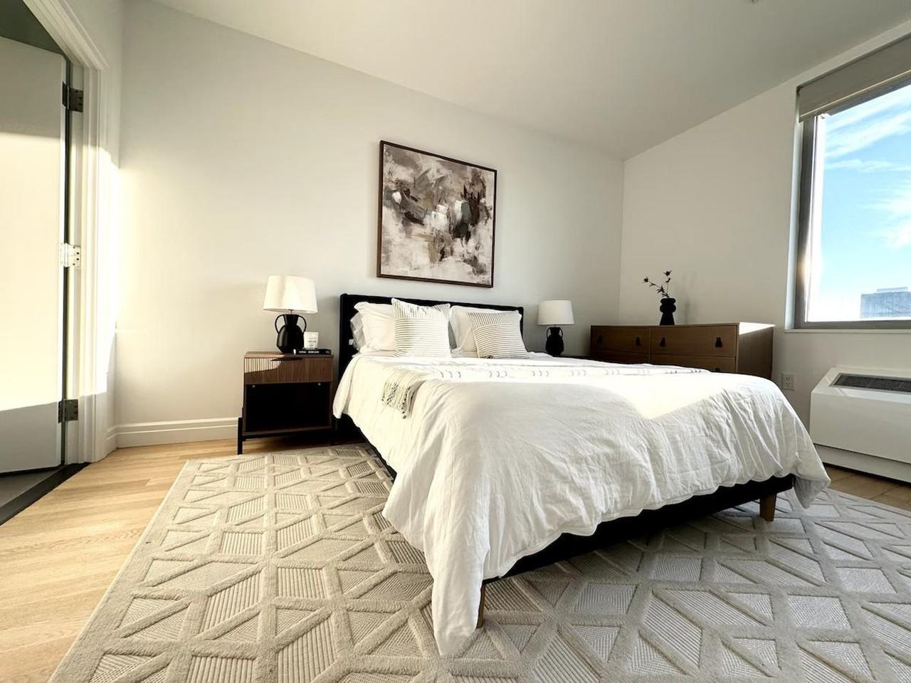 1745 Broadway #1051274P - Photo 5 of 17