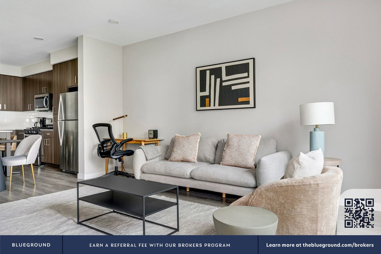 3560 Rambla Pl #1879 - Photo 5 of 50