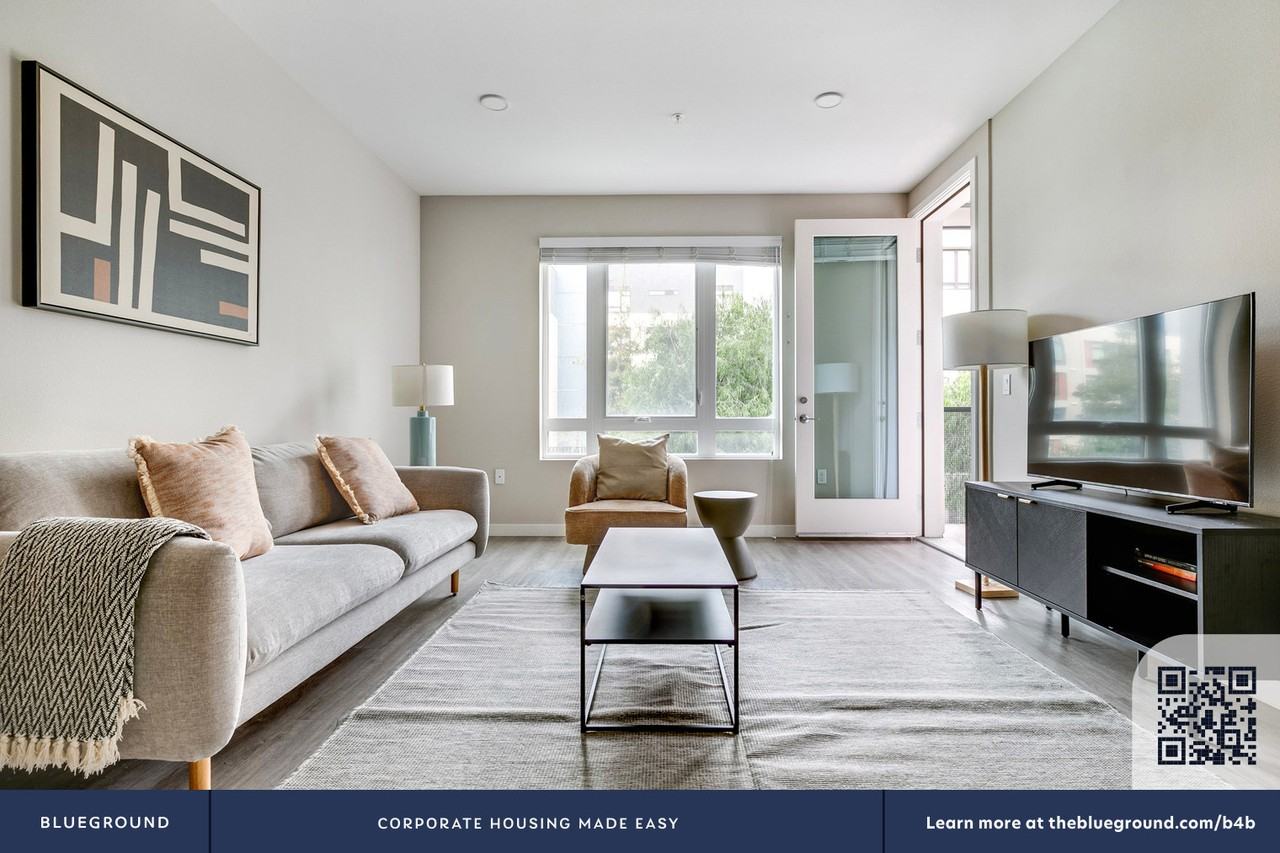 3560 Rambla Pl #1879 - Photo 6 of 50