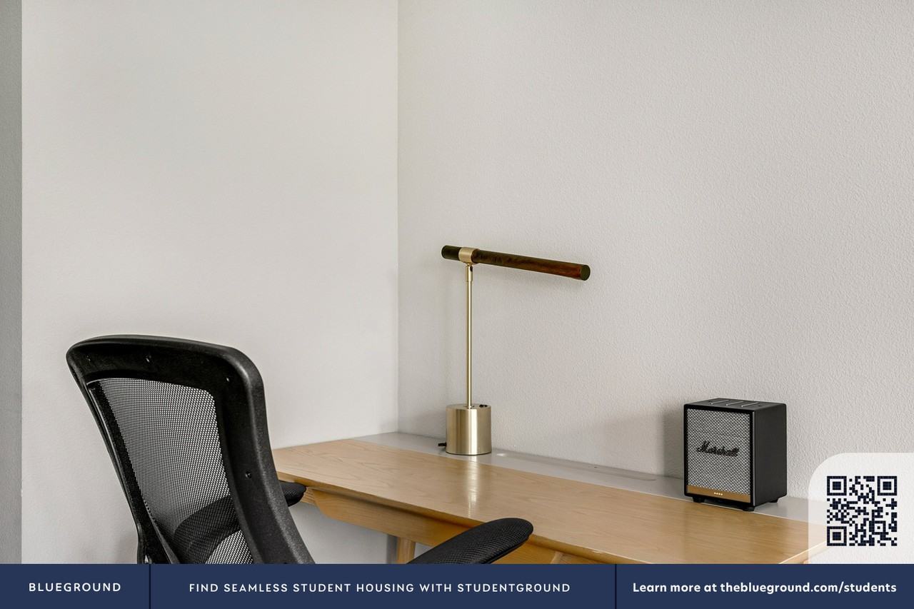 3560 Rambla Pl #1879 - Photo 7 of 50