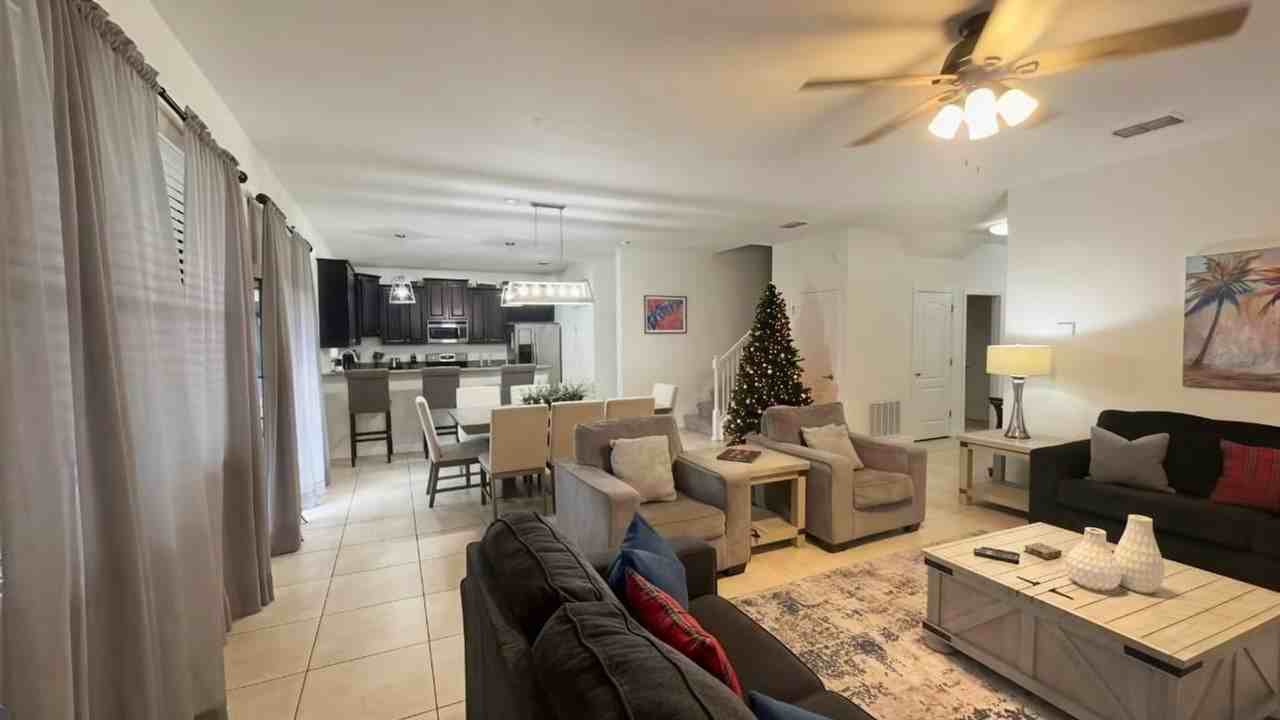 9024 Shadow Mountain St #1061306P - Photo 5 of 50