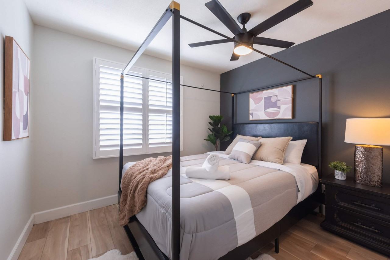 3502 E Crocus Dr #1244941P - Photo 4 of 50