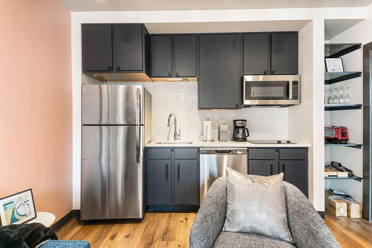 611 Commerce St #1267090P - Photo 6 of 22