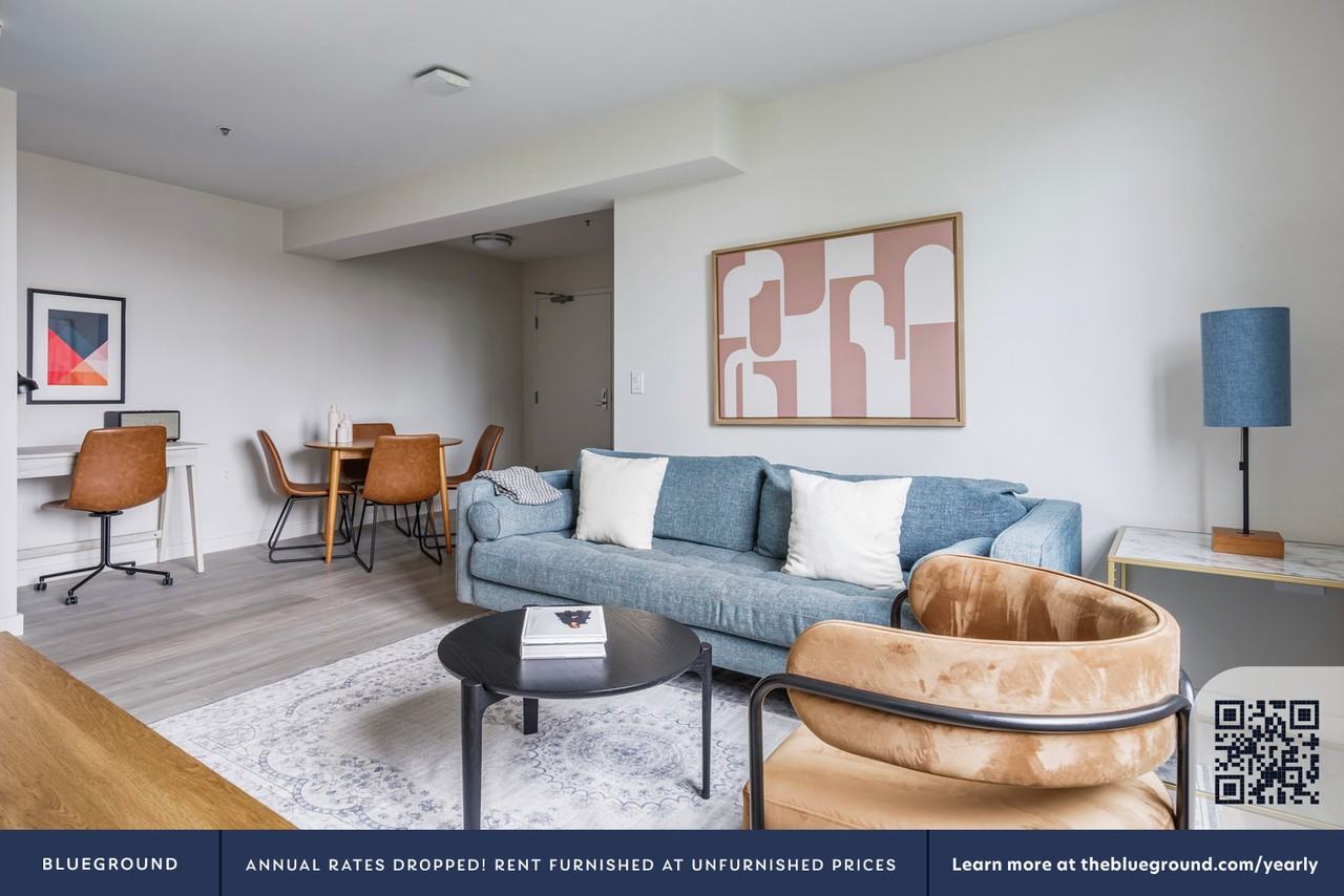 1698 University Ave #2124 - Photo 4 of 32