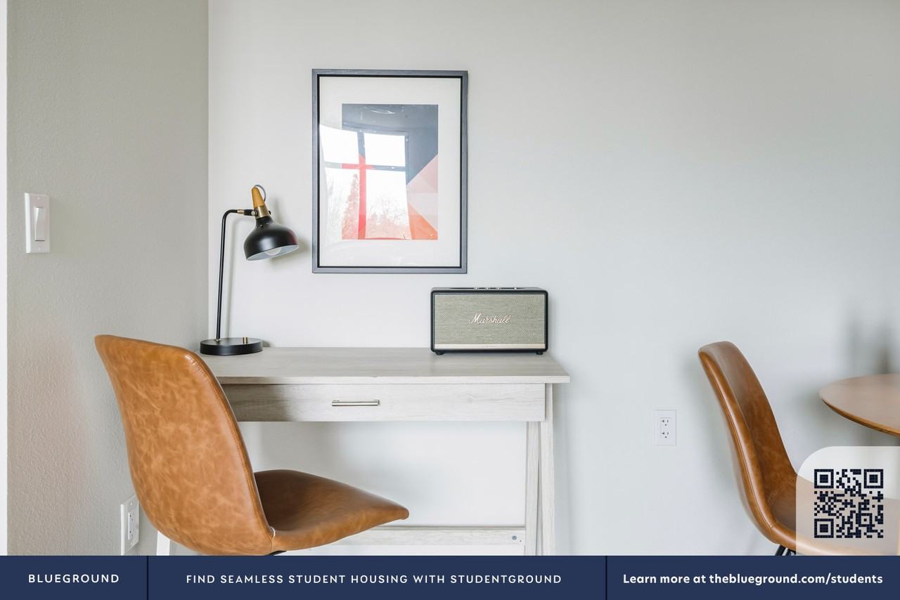 1698 University Ave #2124 - Photo 7 of 32