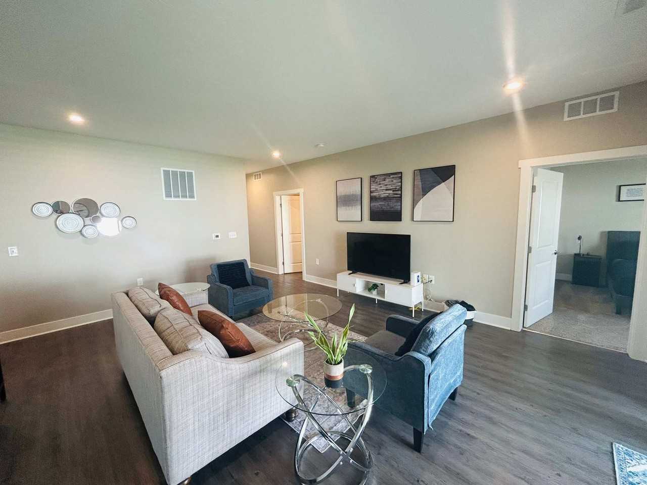 3939 Pinot Dr Sw #1364145P - Photo 2 of 22