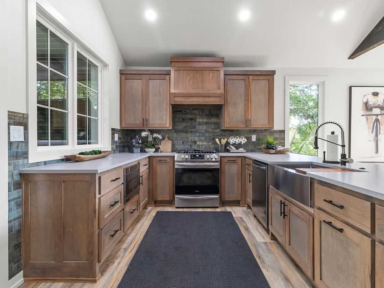 2104 Almand Dr #1369205P - Photo 6 of 22