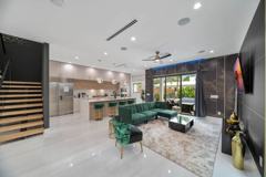 547 Ne 16th Ave - Photo 1 of 1