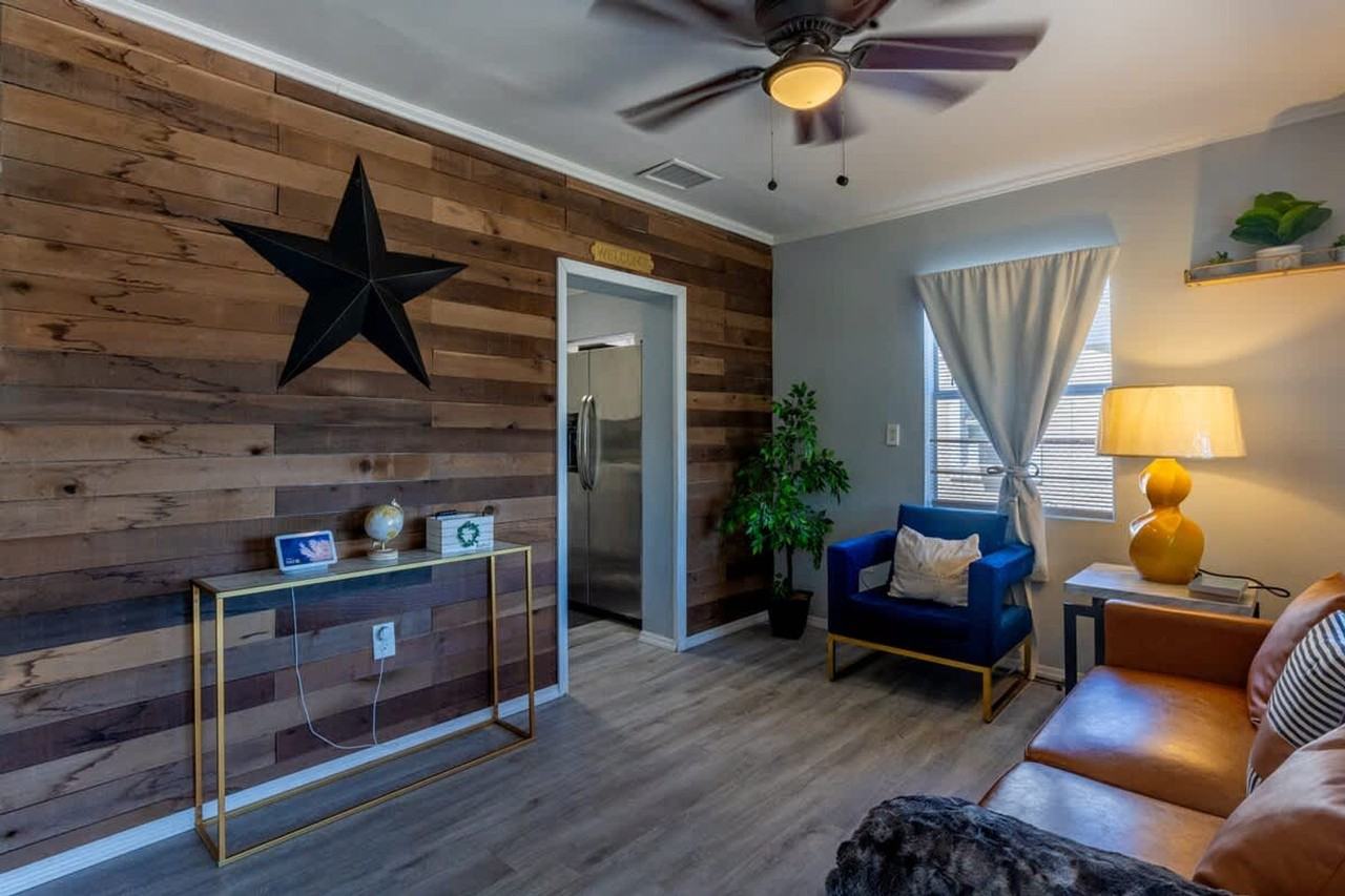 123 Oconee St #1368863P - Photo 4 of 35