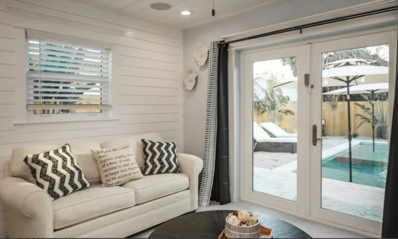 613 Fern St #1366637P - Photo 3 of 27