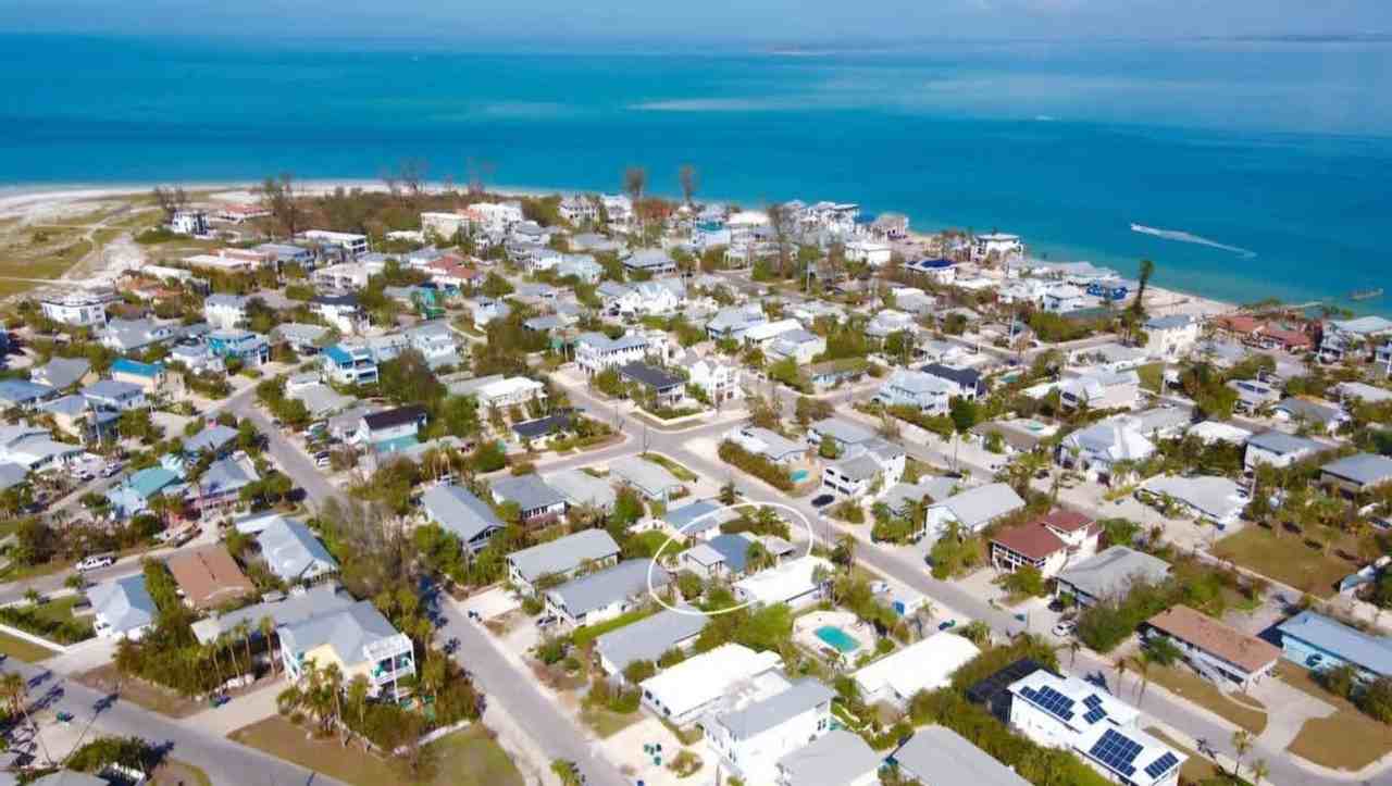 613 Fern St #1366637P - Photo 7 of 27