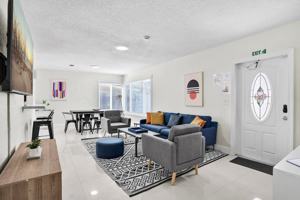 featured image of 6452 Custer St