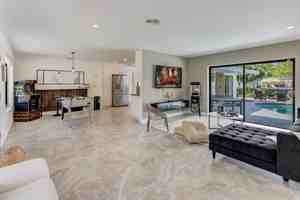 featured image of 2325 Ne 195th St