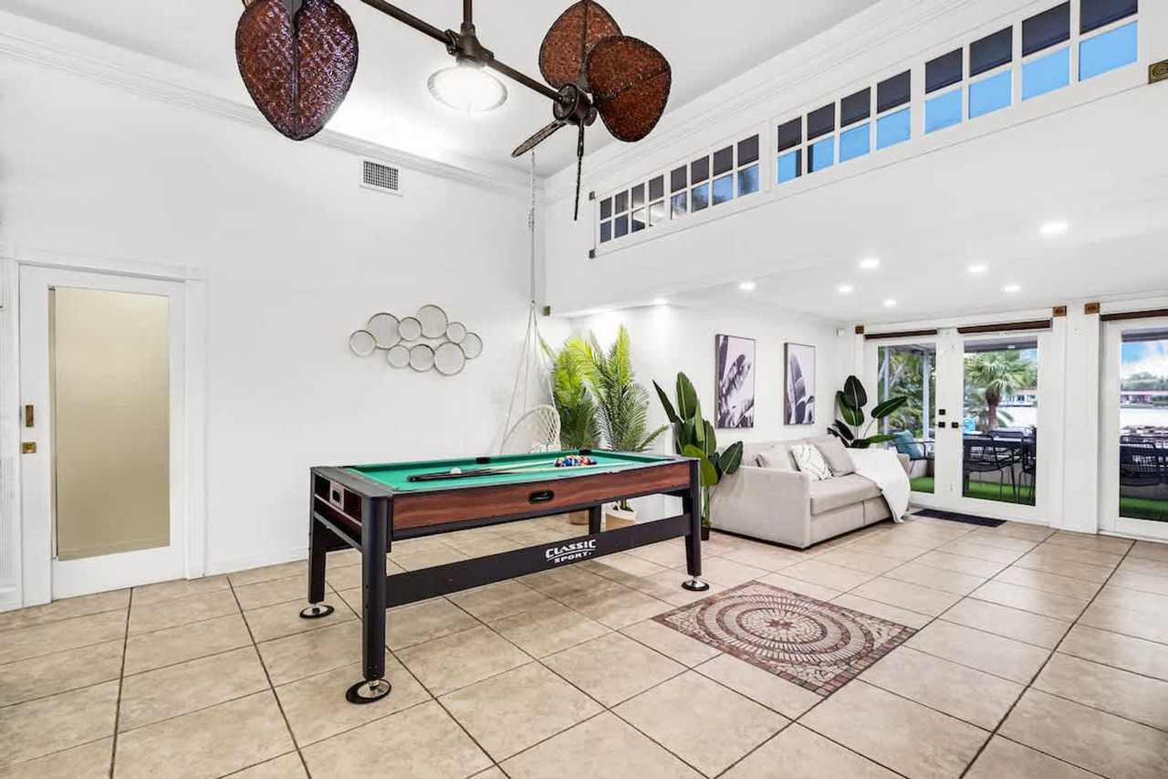 19720 Ne 26th Ave #1372324P - Photo 5 of 50