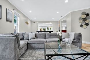 2423 Ne 202nd St - Photo 1 of 1