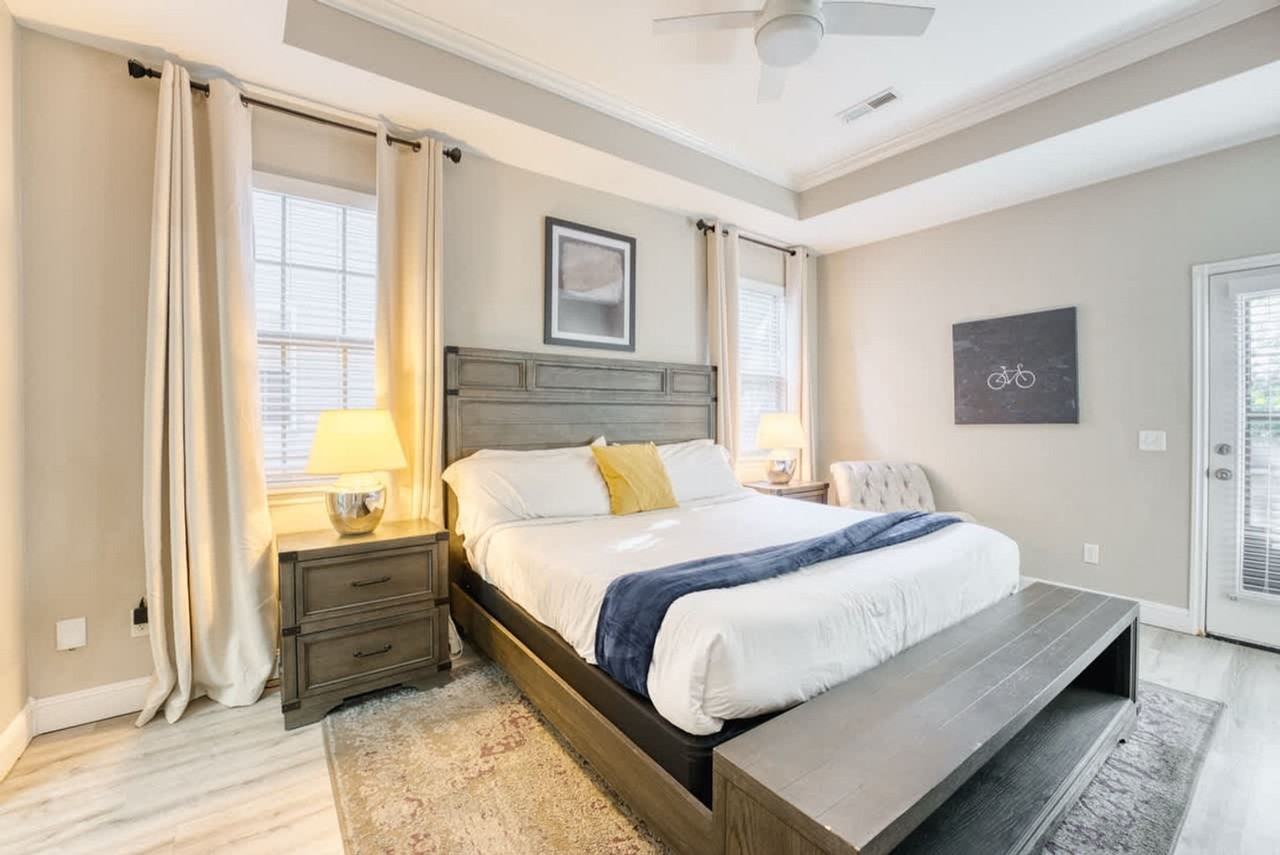 1515 Nw Belle Royal Ct #1314699P - Photo 3 of 36