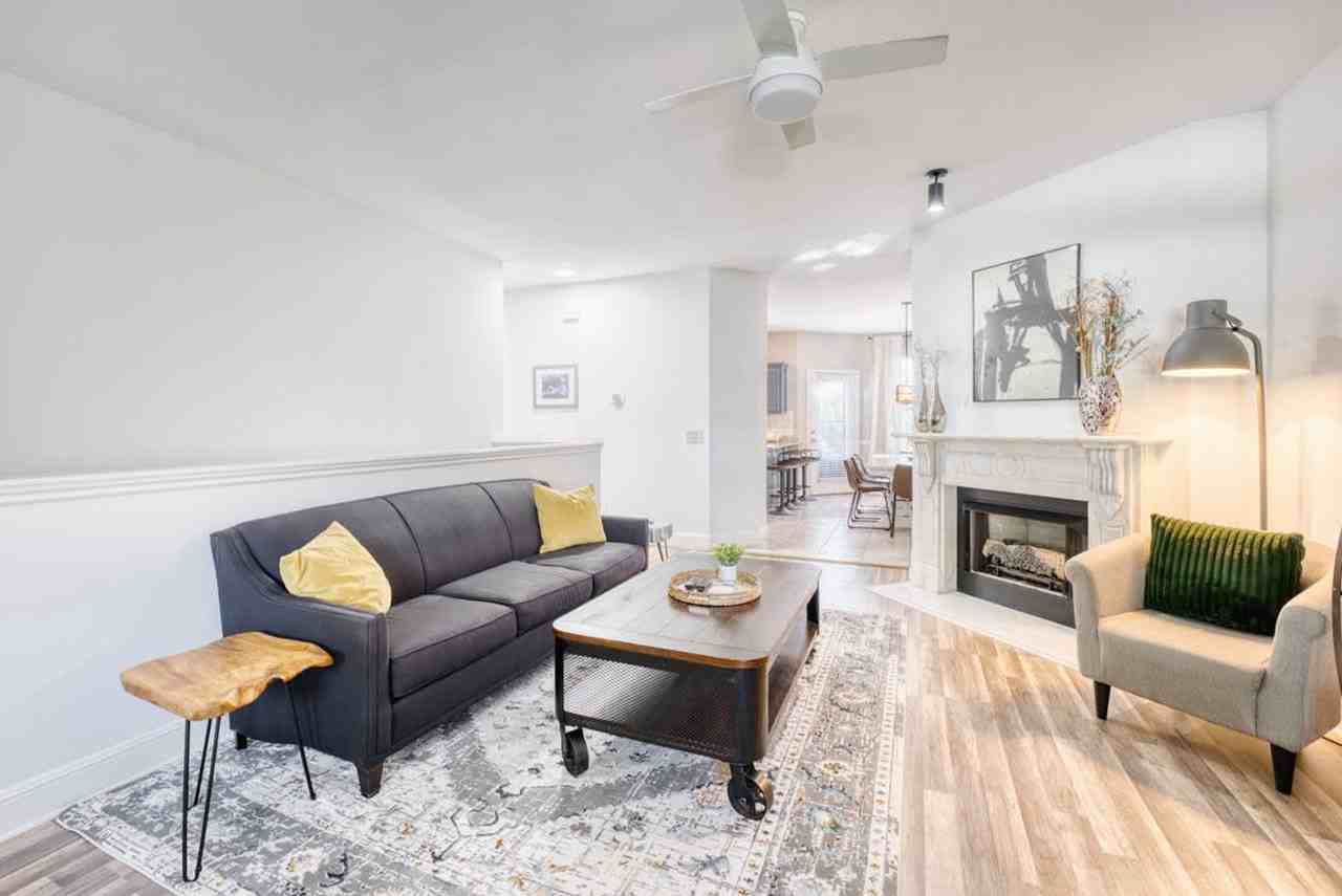 1515 Nw Belle Royal Ct #1314699P - Photo 3 of 30