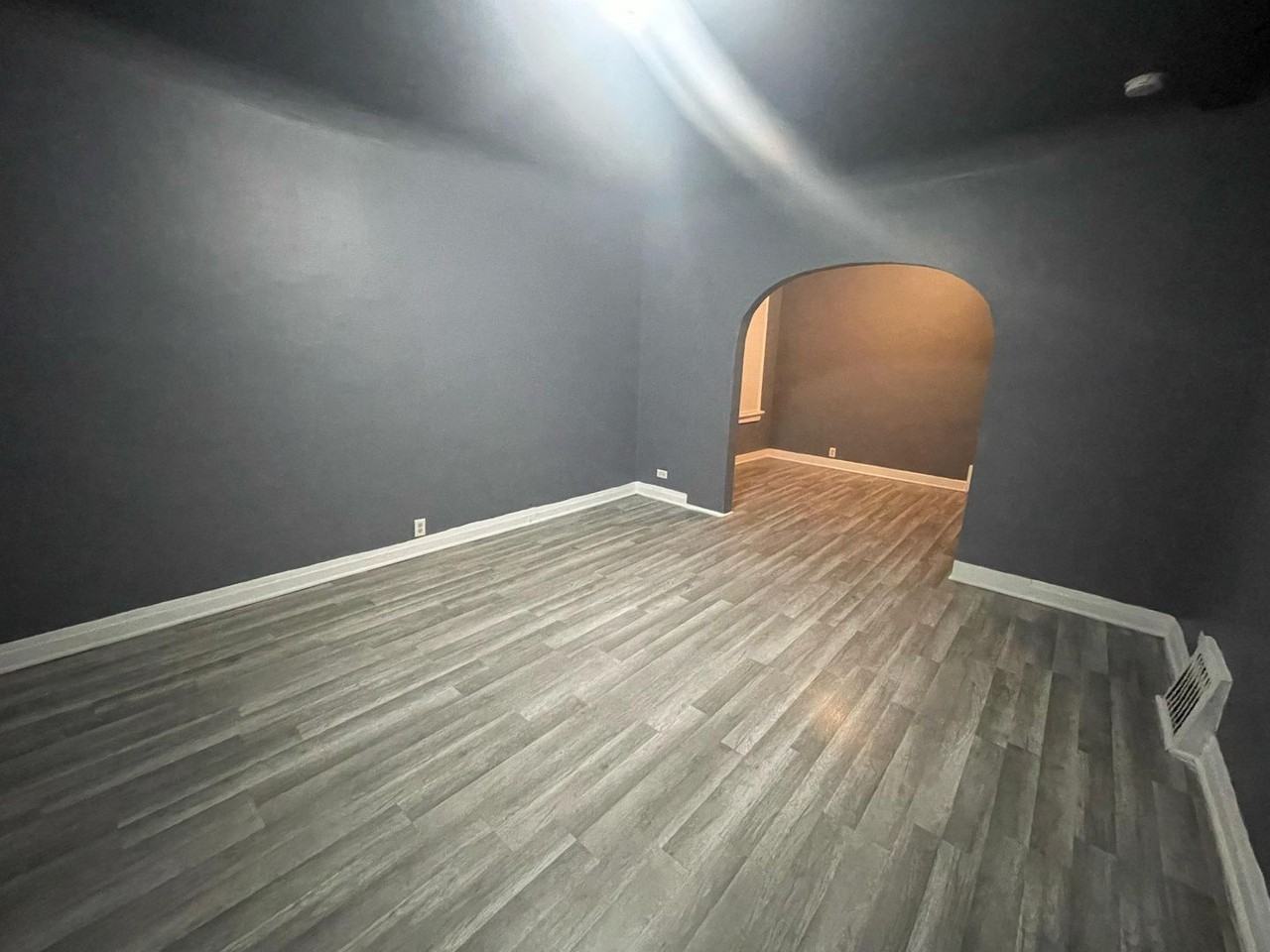 1332 Marshall Pl - Photo 5 of 27