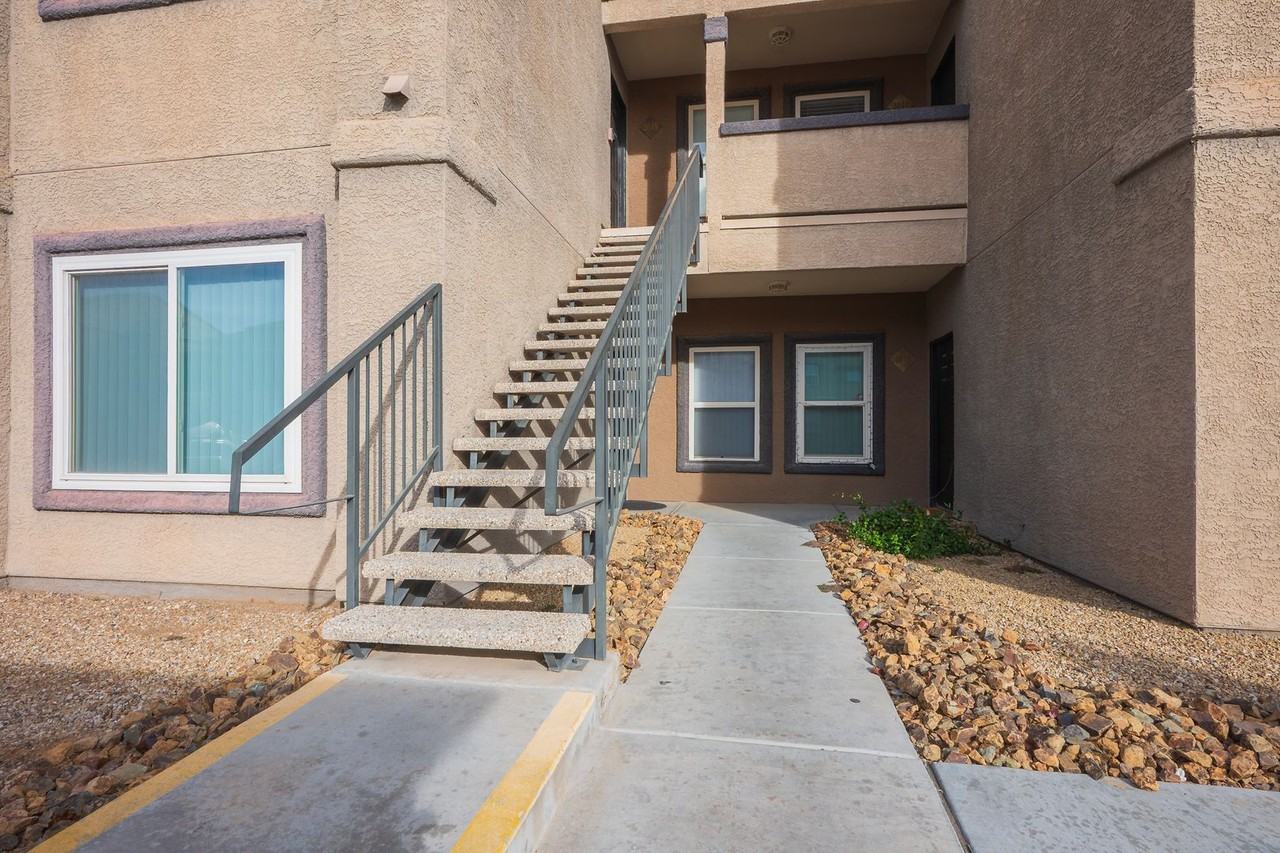 6650 W Warm Springs Rd #2040 - Photo 3 of 30