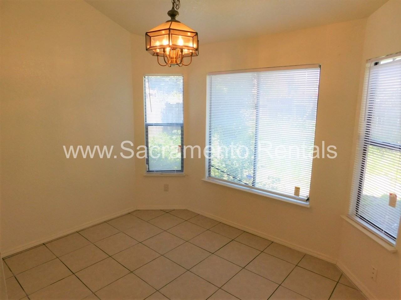 8475 Carlin Ave - Photo 7 of 28