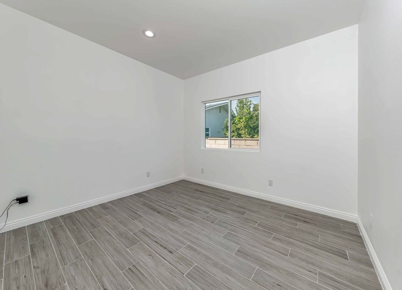 12615 George St - Photo 7 of 24