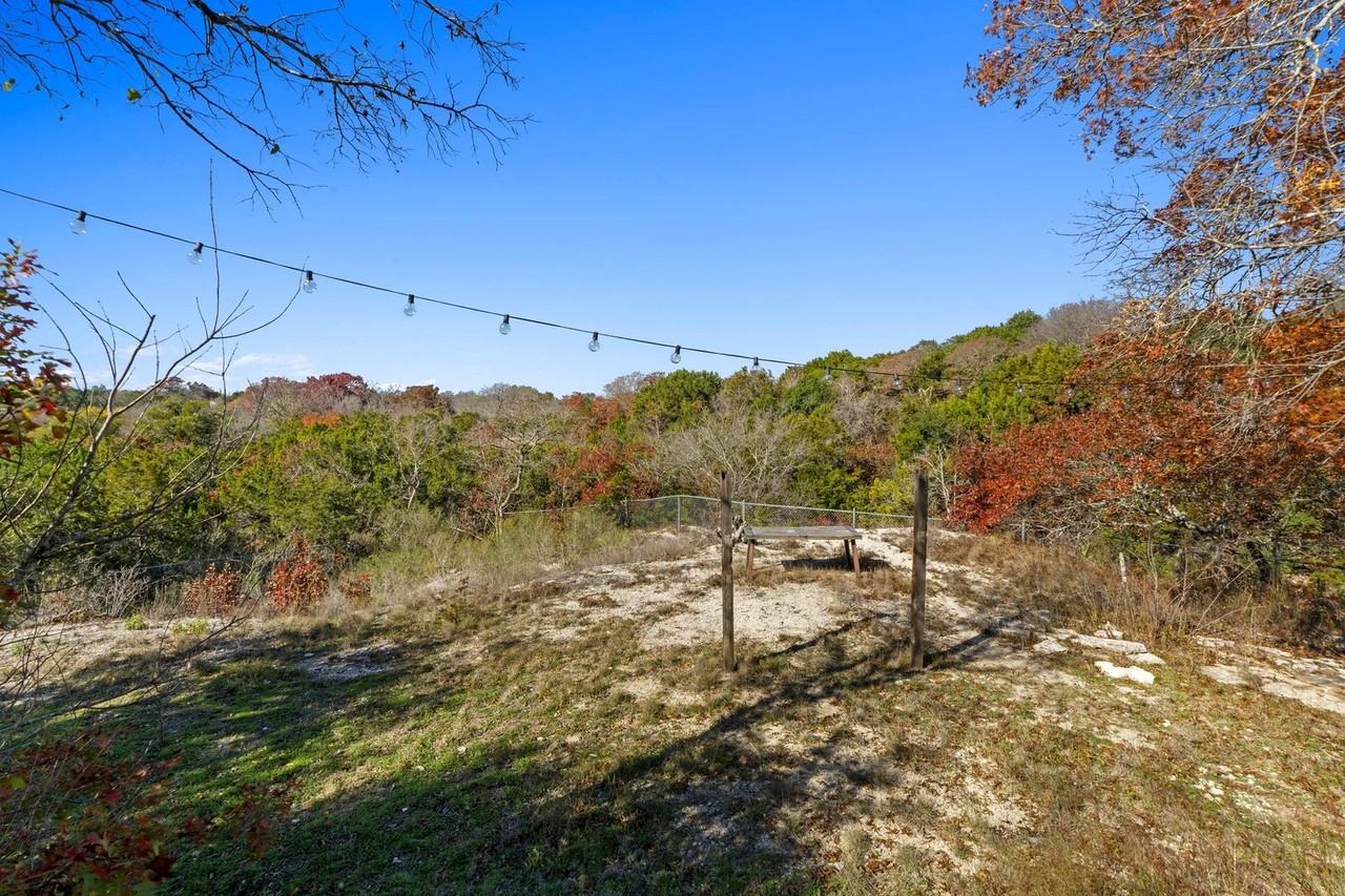 1003 Byers Ln - Photo 3 of 28