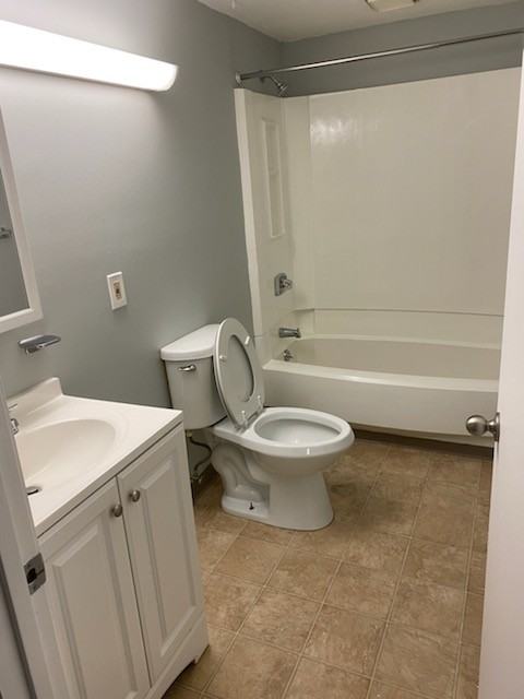 42 Arnold Street #405 - Photo 6 of 7