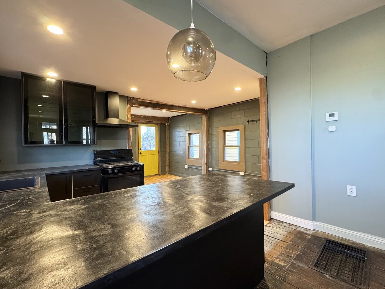 1539 Madison Avenue - Photo 4 of 18