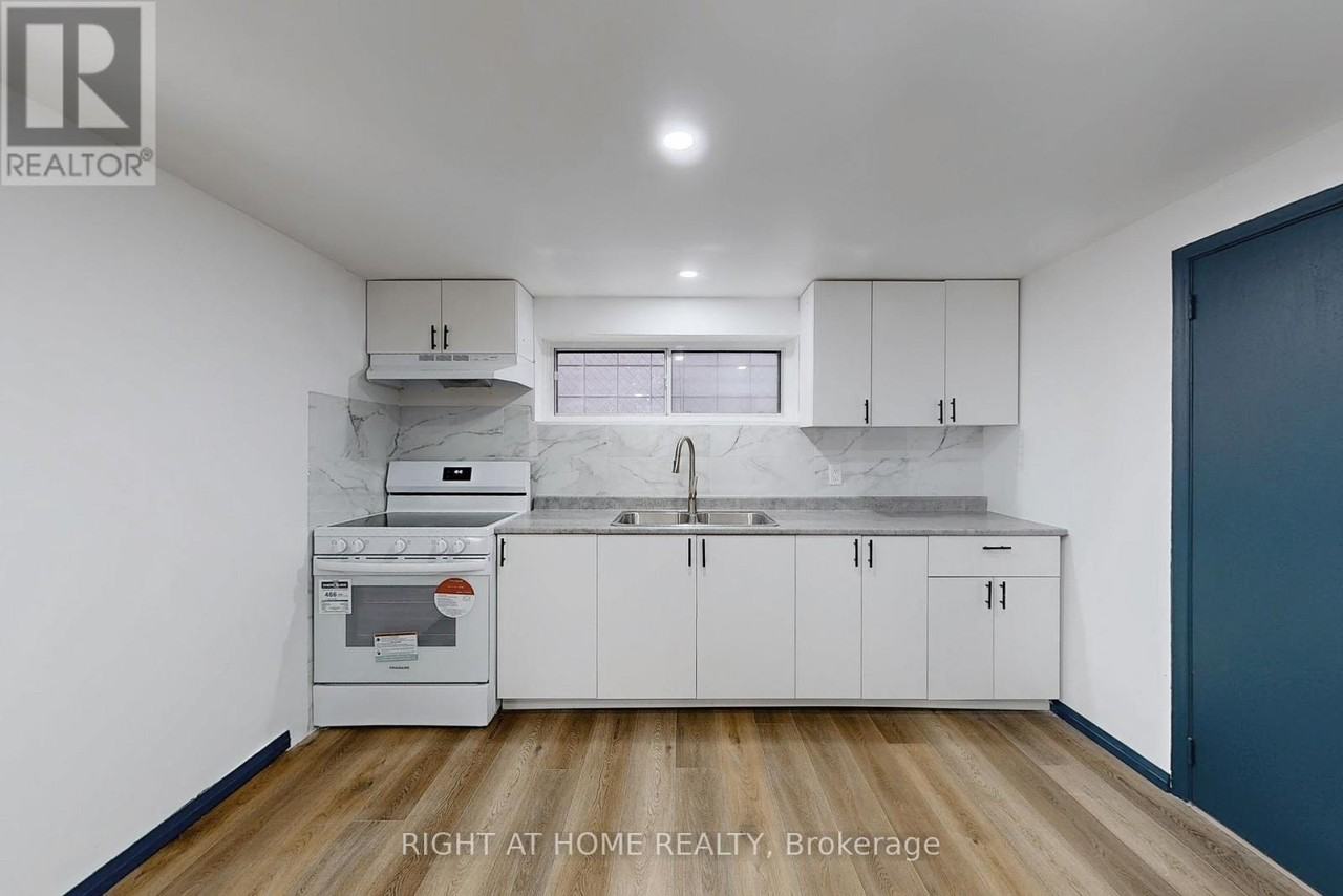 1326 Victoria Park Avenue - Photo 6 of 6