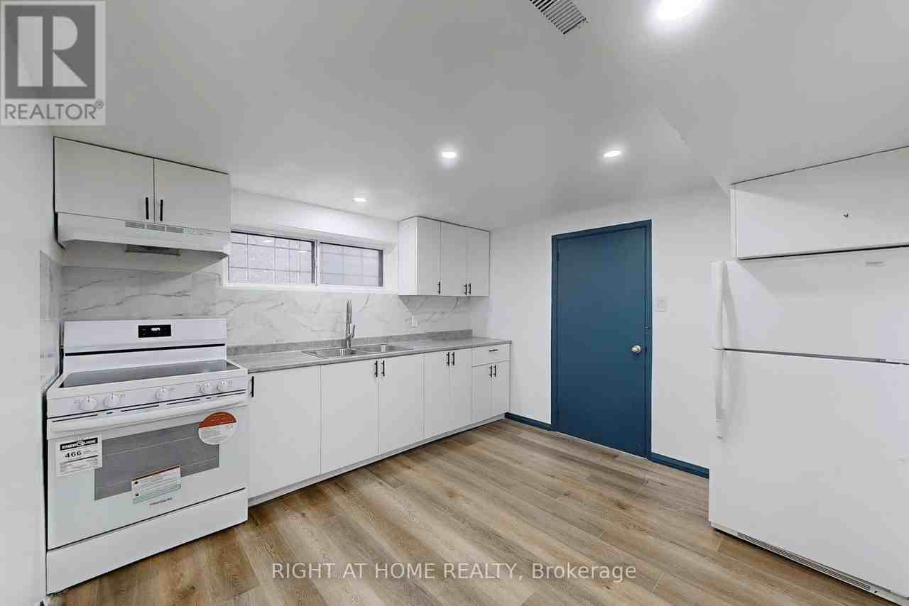 1326 Victoria Park Avenue - Photo 5 of 6