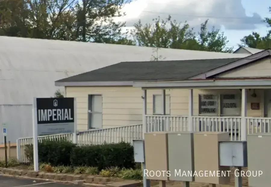 115 W Loudon Ave #M106 - Photo 4 of 4