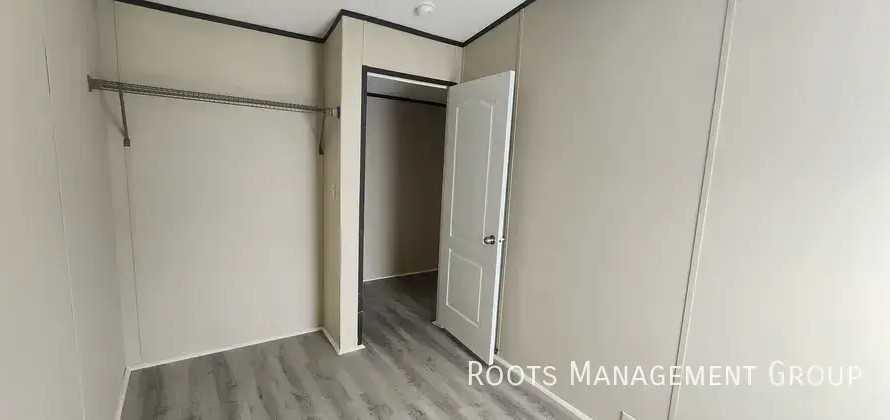 310 Linda Dr #205 - Photo 7 of 17