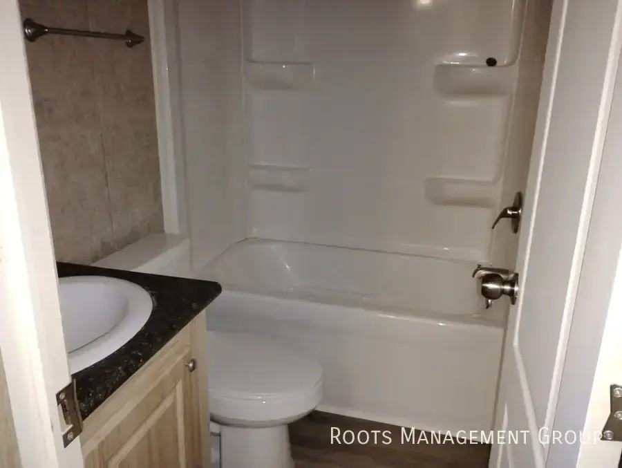 81 Riviera Courts Dr #81 - Photo 4 of 11