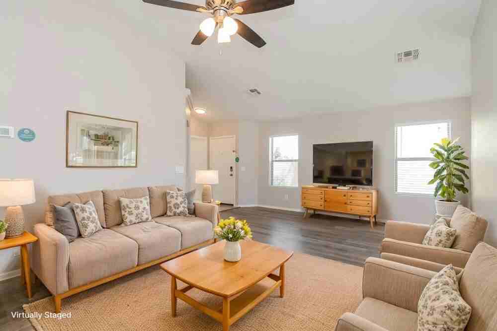 19003 N Wilson St - Photo 3 of 19