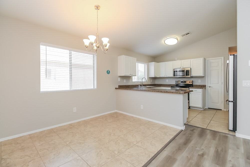 19003 N Wilson St - Photo 7 of 19